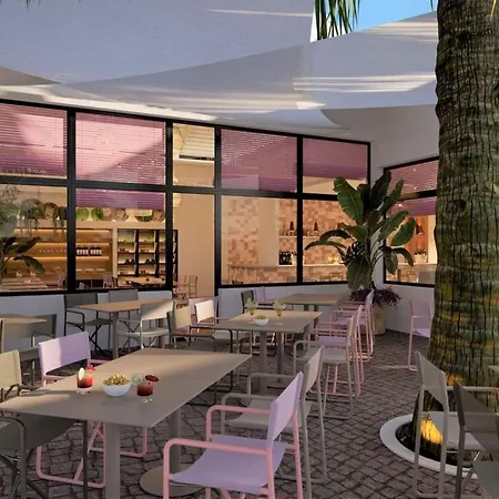 Apartamento Deluxe Swim-up Room, Private Pool, Adults Only, Breakfast And Dinner Are Included